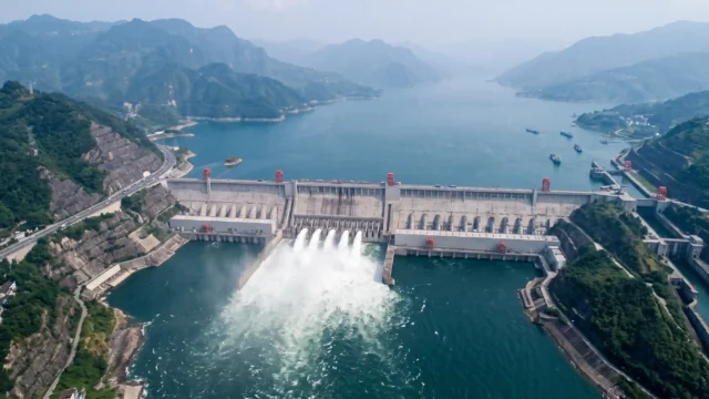 The Three Gorges Dam: Facts, Risks, and Could It Ever Fail?